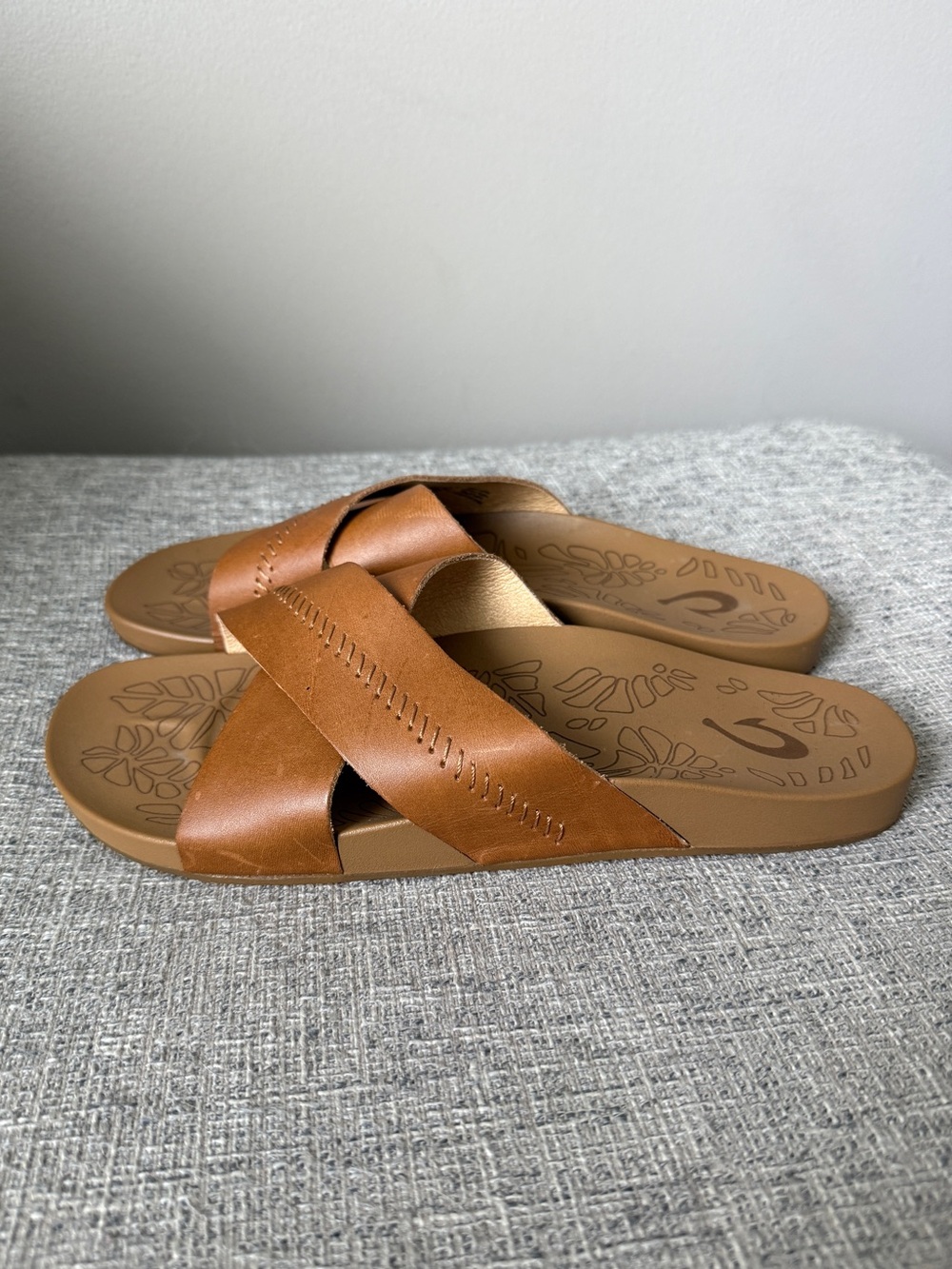 OluKai Kipea Olu slide sandals women’s 11 / 41 - Picture 3 of 8